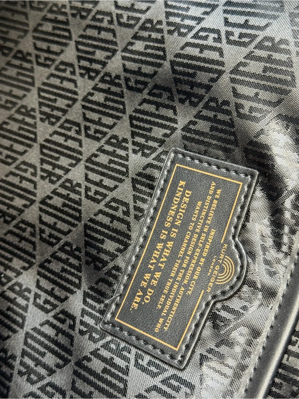 🆕 KURT GEIGER LONDON 🧿 NWOT Recycled Nylon Drench Zip Backpack, Black Nylon